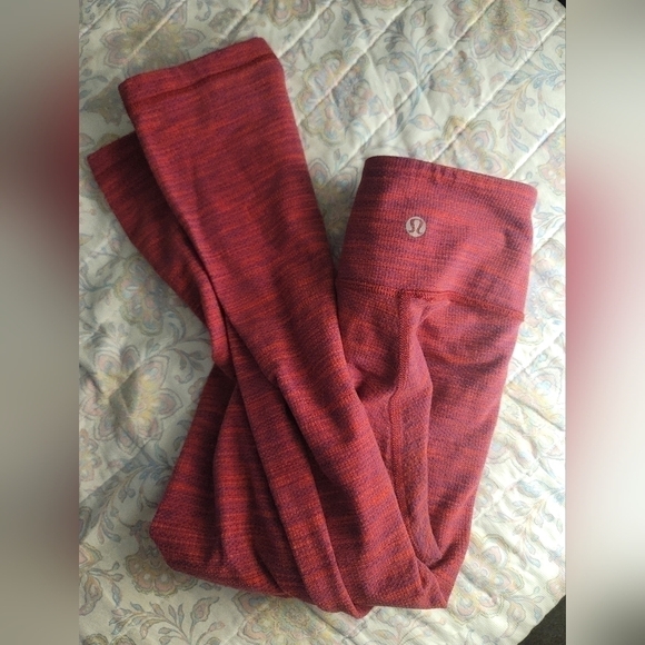LULULEMON legging -Lululemon size 6 - Picture 7 of 8